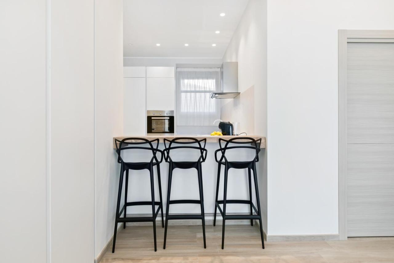 פלרמו Grattacielo Ina Apartments מראה חיצוני תמונה